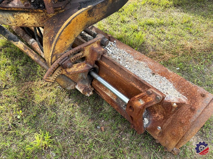 caterpillar-130g-image-84