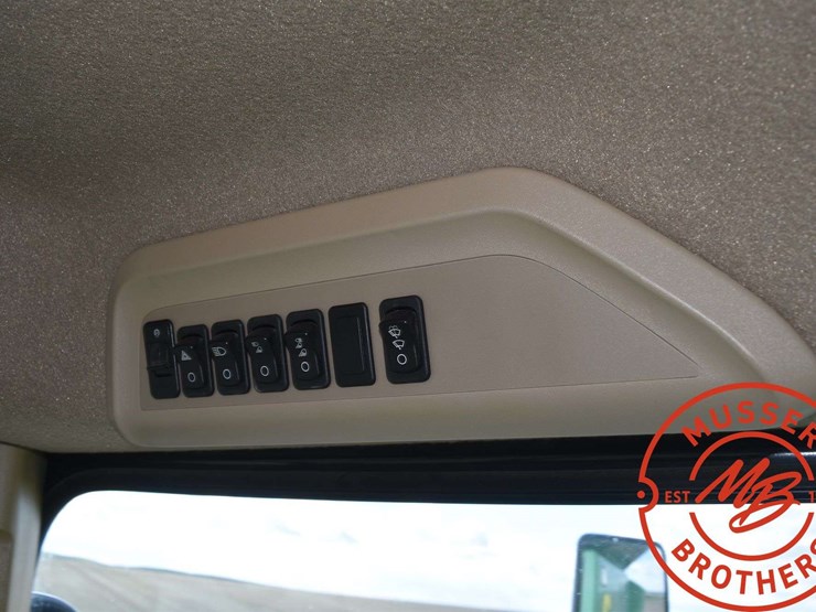 2009-john-deere-9770-sts-image-70