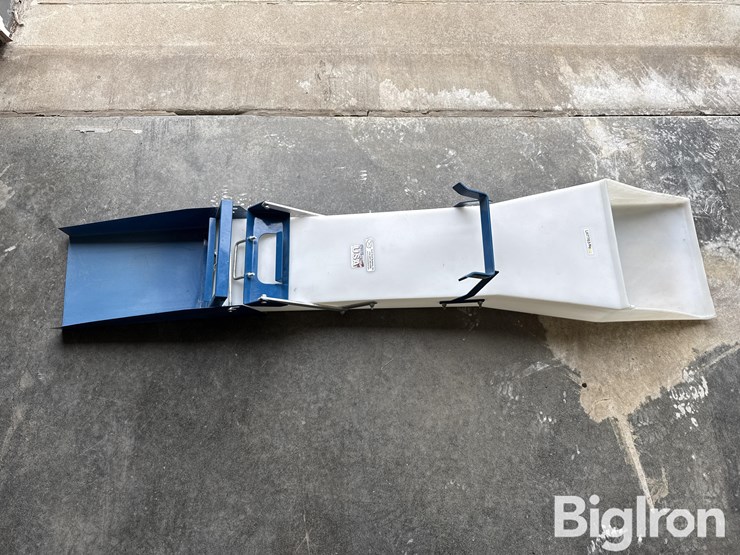 bulk-seed-systems-pro-chute-ii-seed-box-discharge-chute-image-5