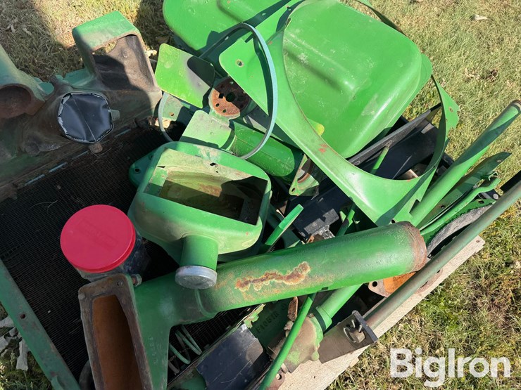 john-deere-g-image-13