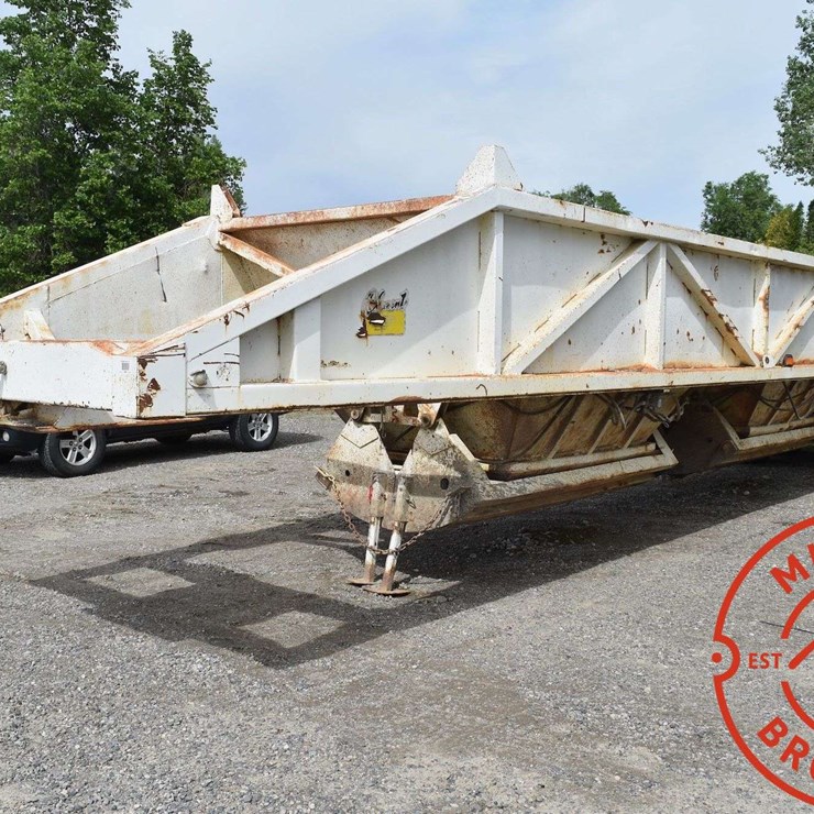 1980 CLEMENT DUMP TRAILER