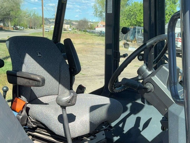 2023-deere-310sl-image-66