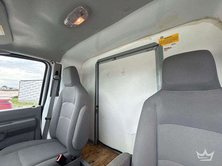 2023-ford-e450-image-20