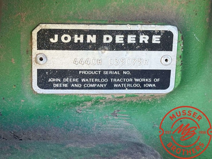 john-deere-4440-image-20
