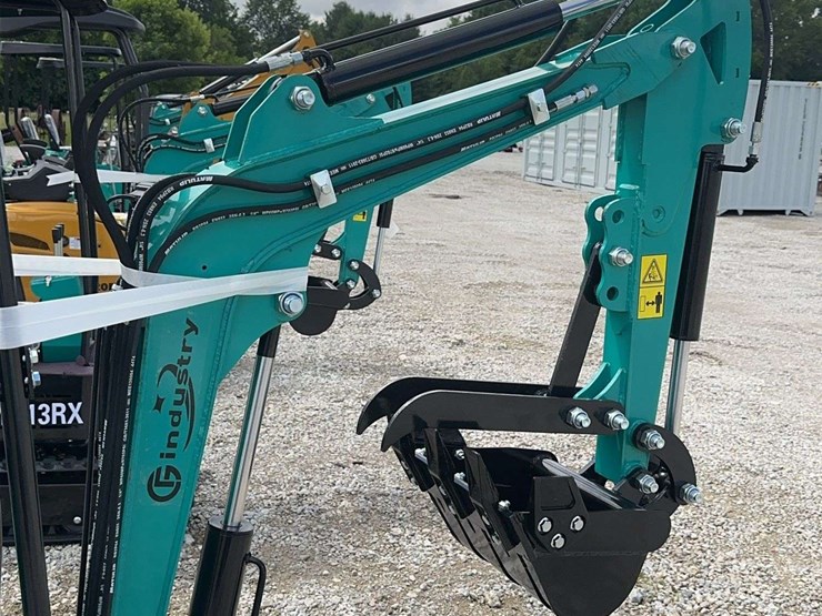 gindustry-cfg-industrial-mh13rx-mini-excavator-image-12