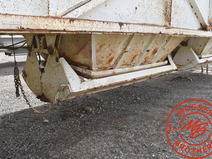 1980-clement-dump-trailer-image-25