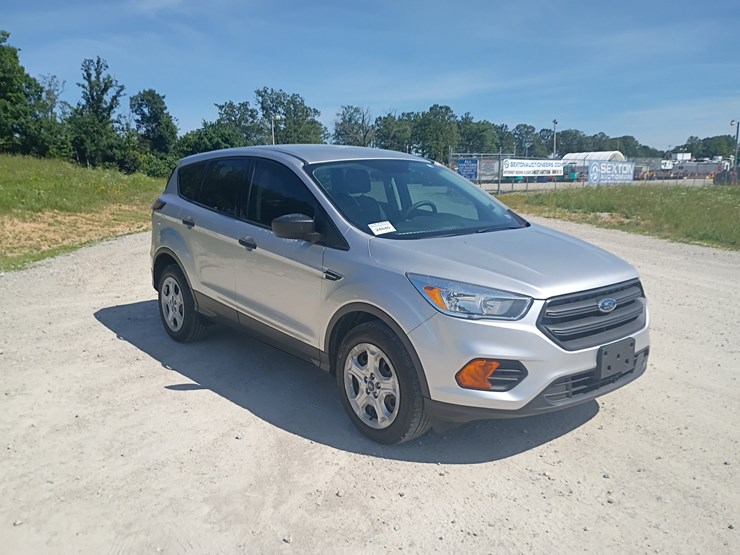 2017-ford-escape-image-12