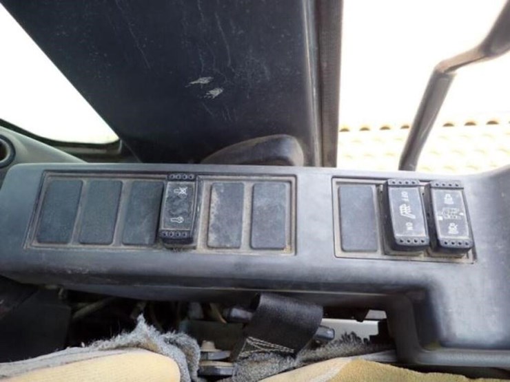 2009-deere-270d-lc-image-16