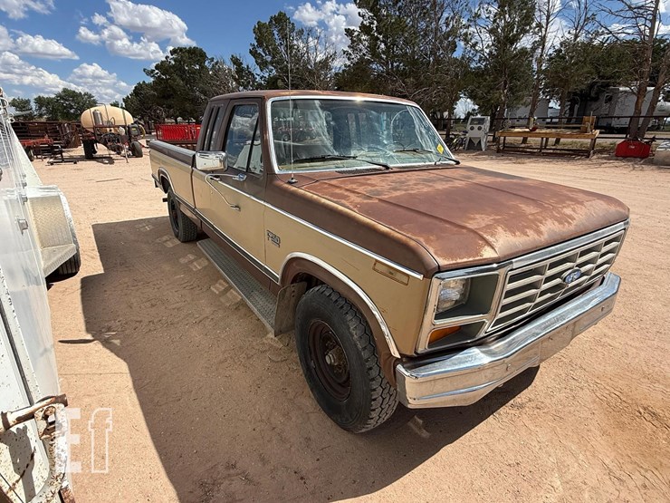 1984-ford-f250-xl-image-2