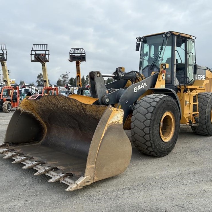 2018 DEERE 644K