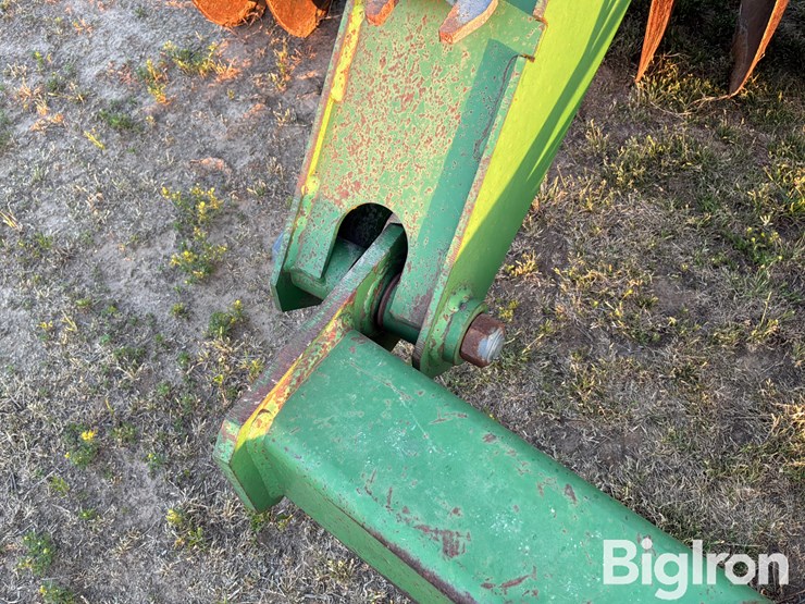 2005-john-deere-637-image-17