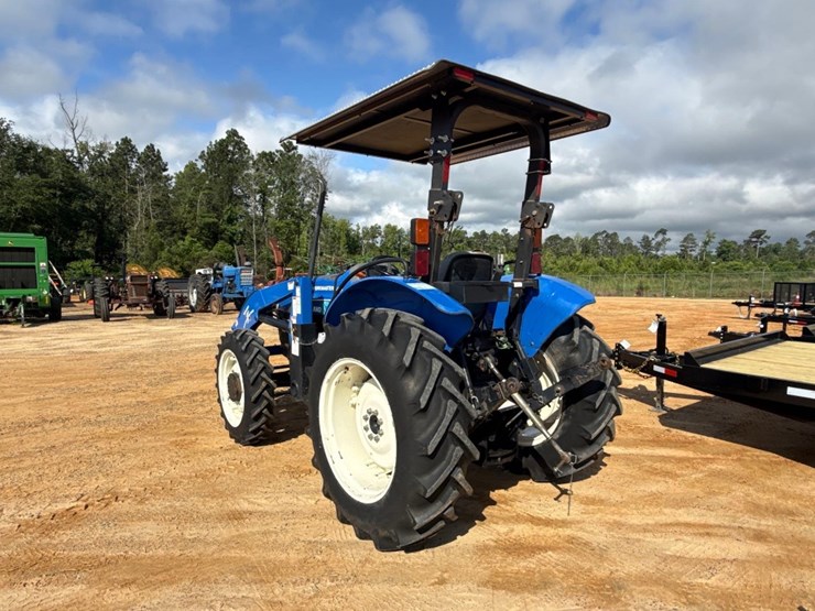 new-holland-45-image-3