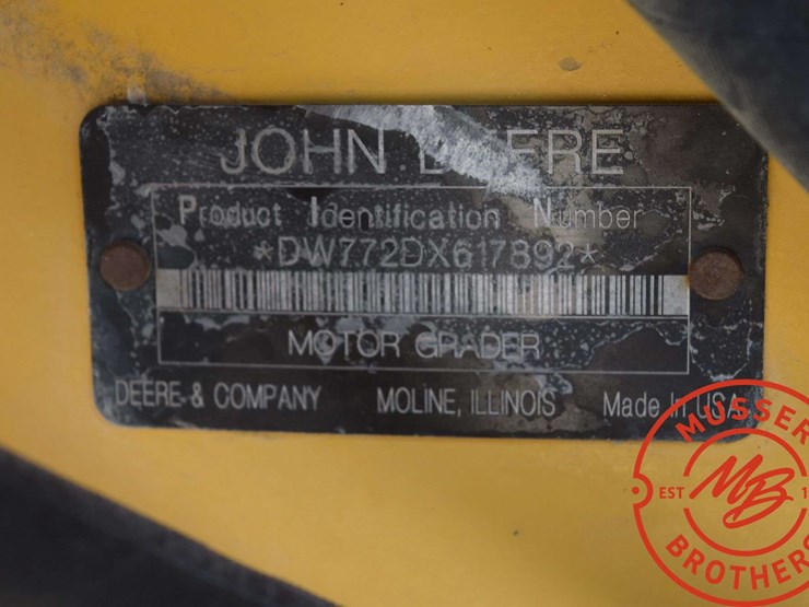 2008-deere-772d-image-69
