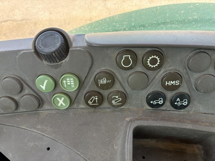 2009-john-deere-6230-image-30