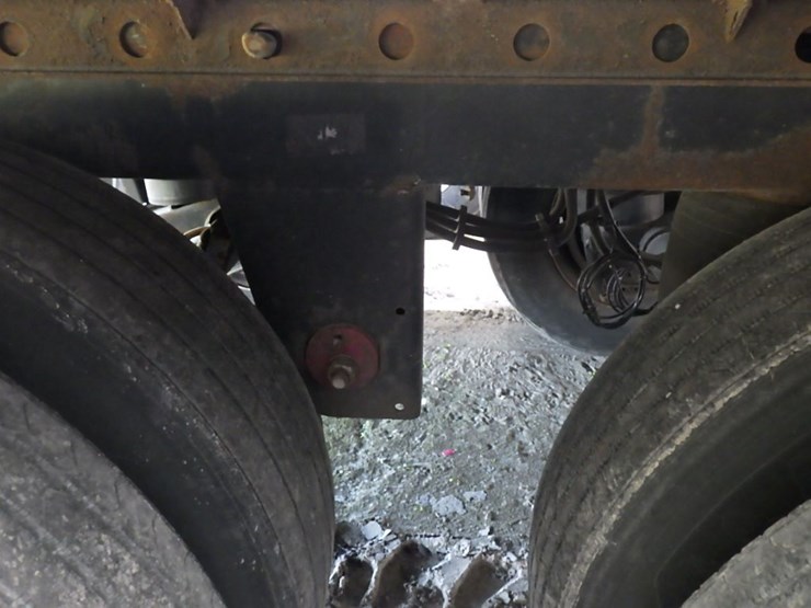 2005-utility-4000d-x-image-16