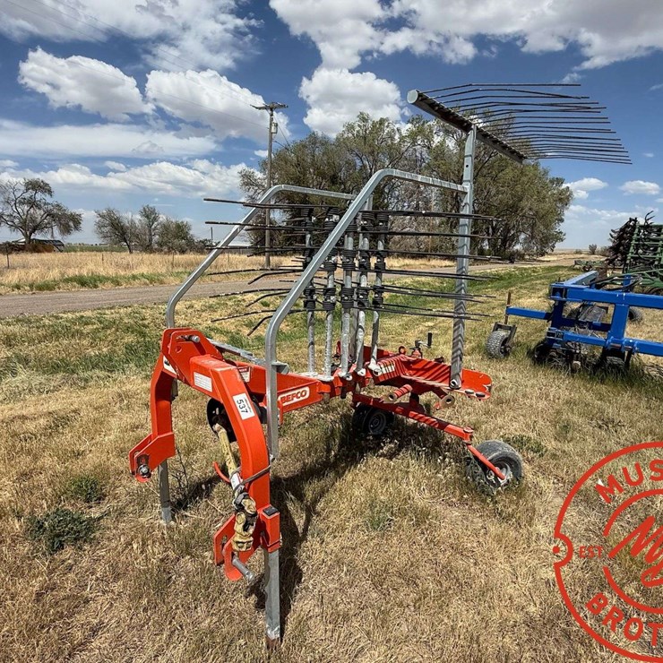 Befco 14-DRO-308 Tedder Rake, 3-pt, 540 pto