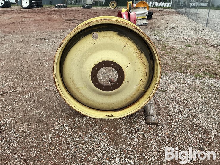 john-deere-46-image-8