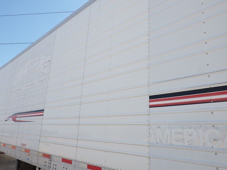 2012-utility-3000r-image-24