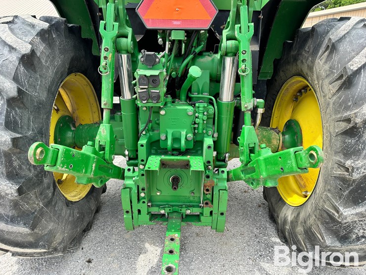 john-deere-7210-image-10