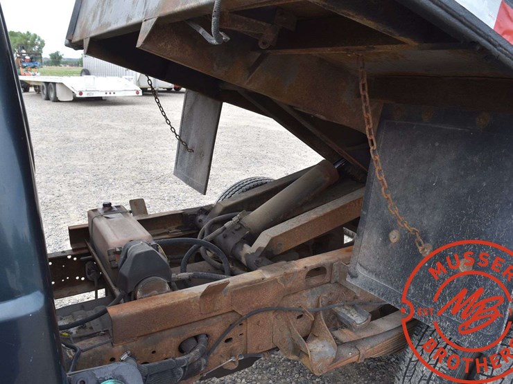 2006-ford-f350-image-26