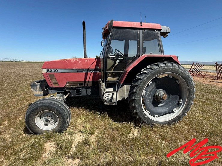 1995-case-ih-5240-image-2