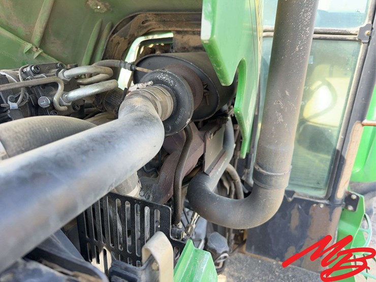 2003-john-deere-5520-image-21