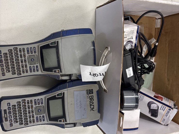 #4046-•-brady-bmp-41-label-printer-image-4