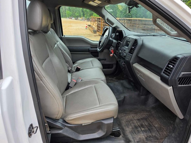 2017-ford-f150-image-7