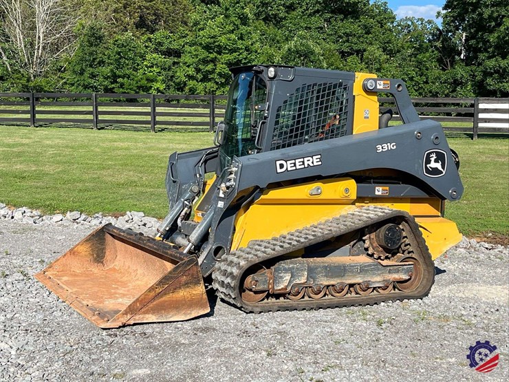 2020-deere-331g-image-1