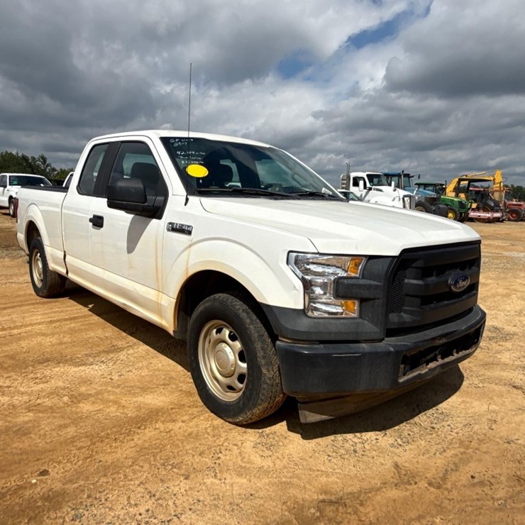 2017 FORD F150