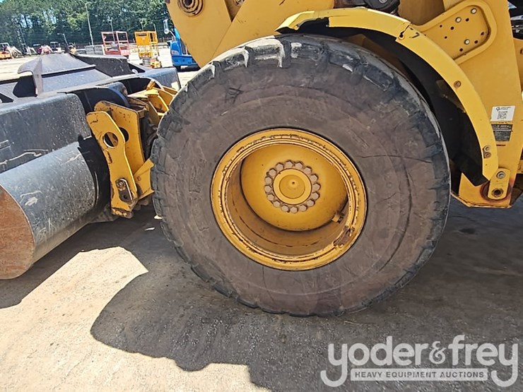 2012-caterpillar-930k-image-9