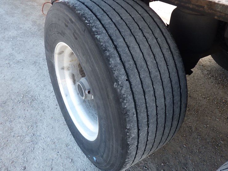 2017-utility-3000r-image-29