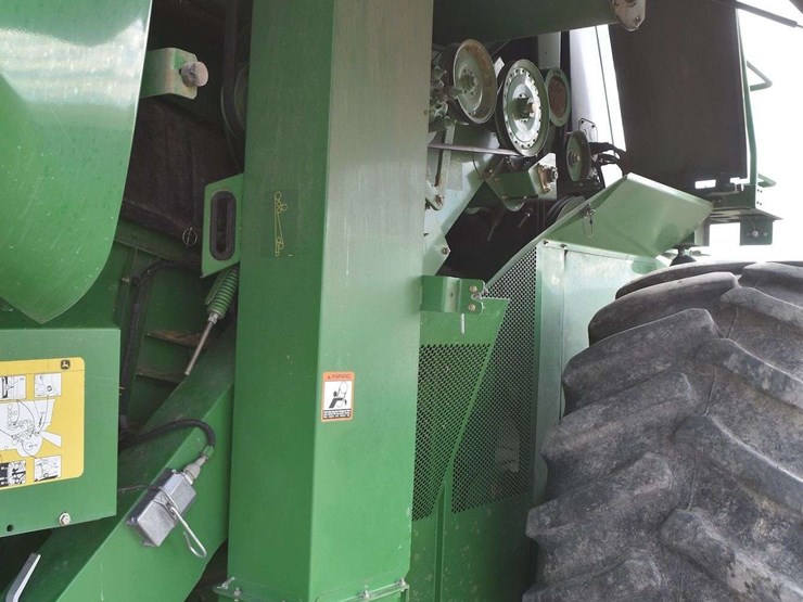 2009-john-deere-9770-sts-image-33