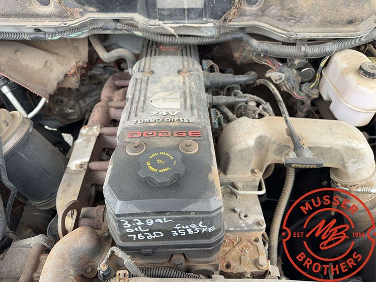 2006-dodge-ram-3500-image-37