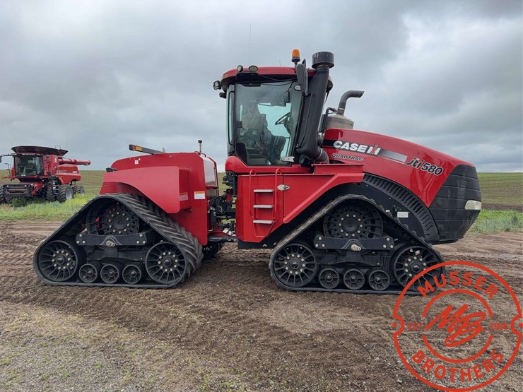 2016-case-ih-2016-image-2