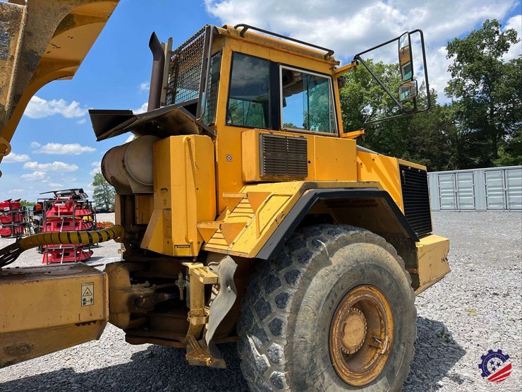 1997-volvo-a35c-image-38