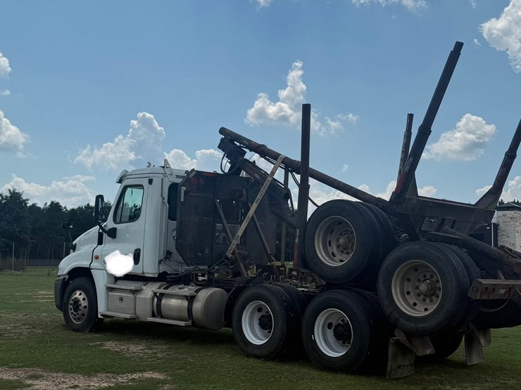 2018-freightliner-cascadia-125-image-2