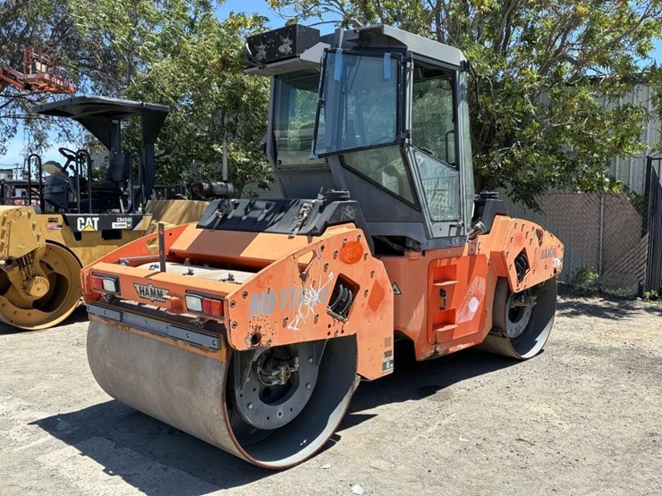2012-hamm-hd110hv-image-3