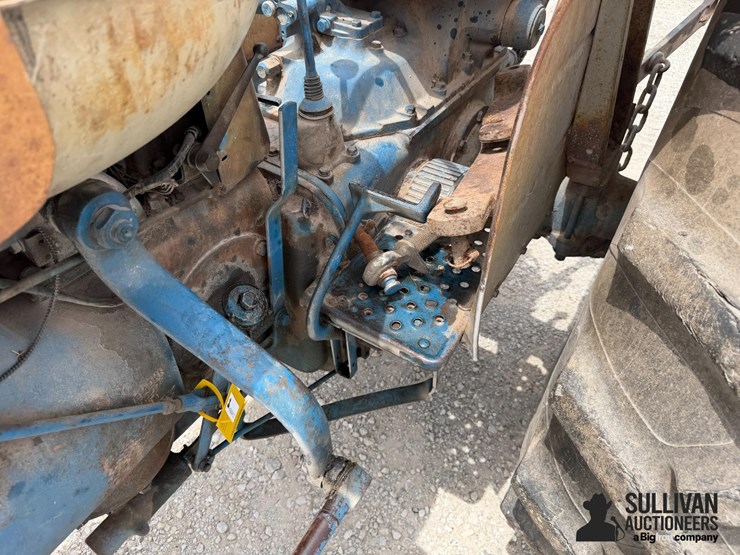 ford-5000-image-19