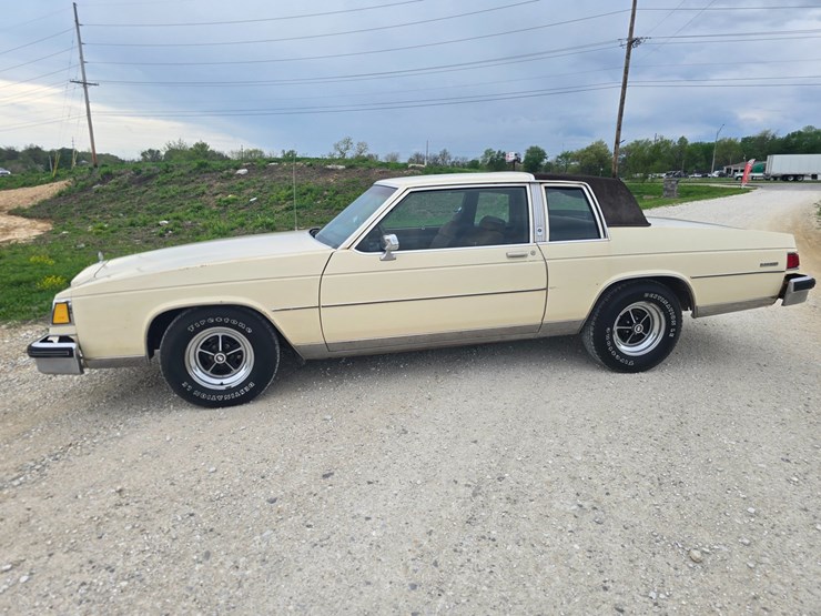 #24004-•-1984-buick-lesabre-passenger-car-image-5