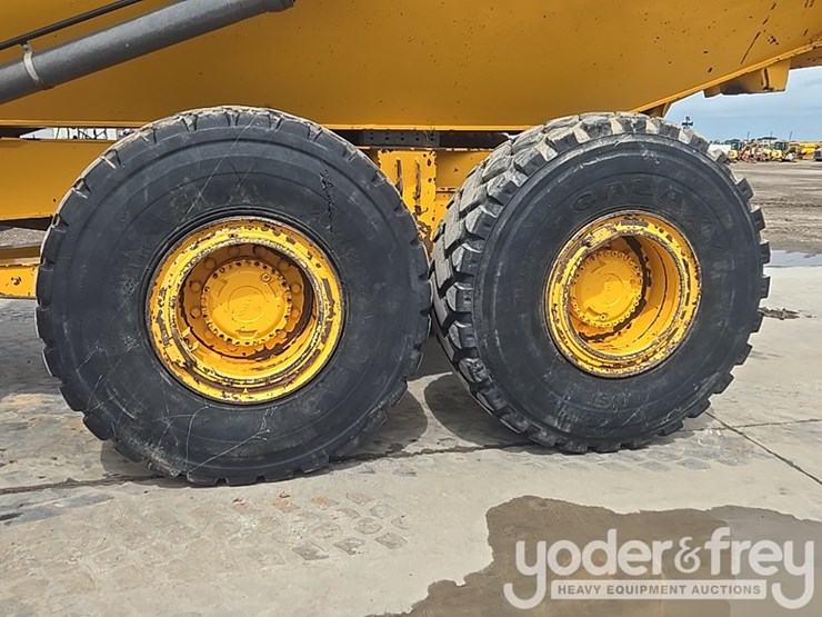 2020-volvo-a25g-image-11