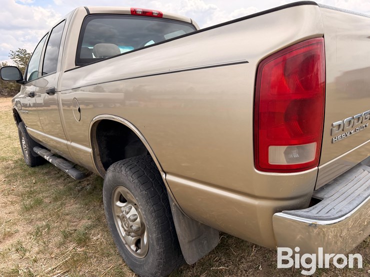 2004-dodge-ram-2500-image-12