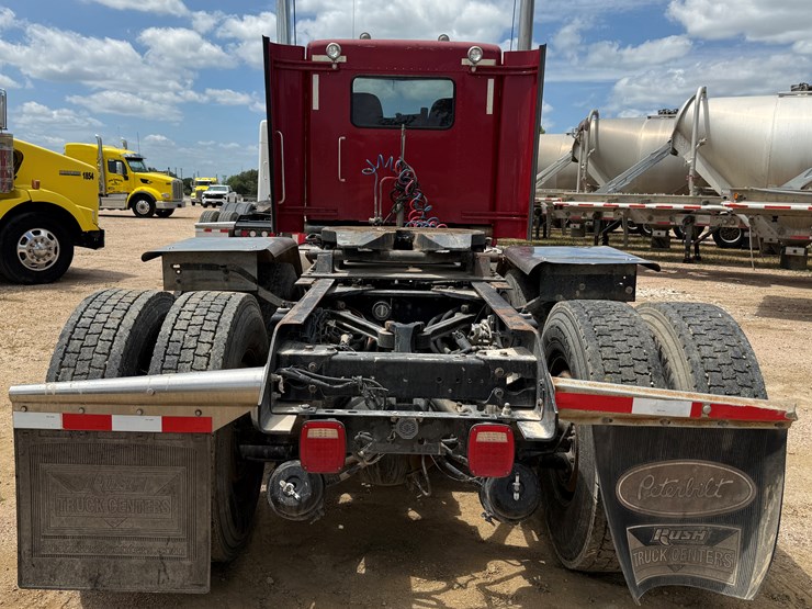 2003-kenworth-w900-image-6