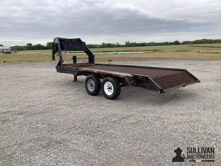 2013-utility-flatbed-image-7