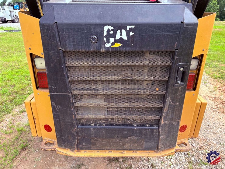 2018-caterpillar-299d2-xhp-image-26