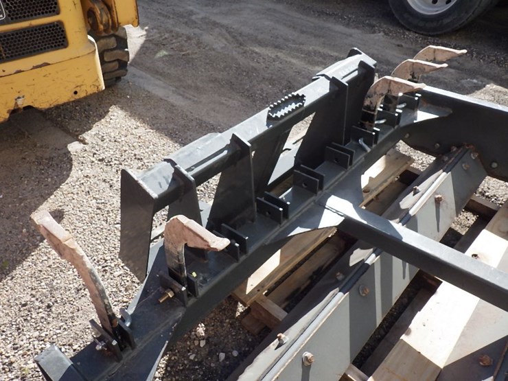 2000-john-deere-250-image-14