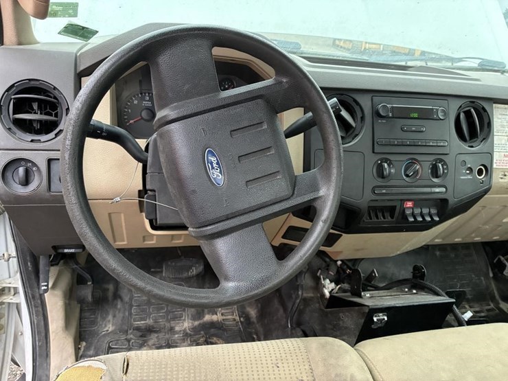 2010-ford-f450-sd-image-13