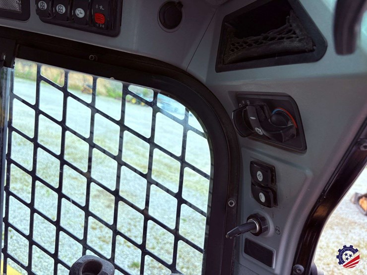 2018-cat-259-skid-steer-image-60