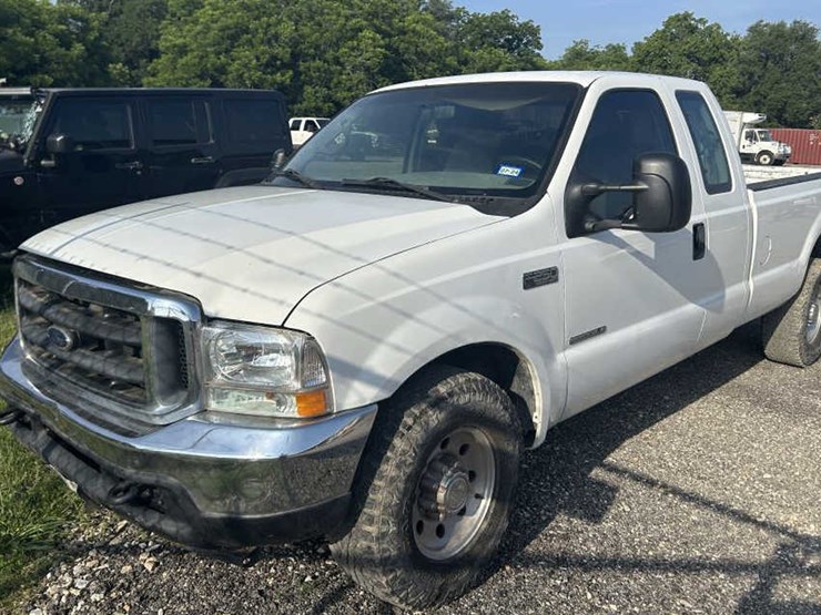 2002-ford-f250-image-1