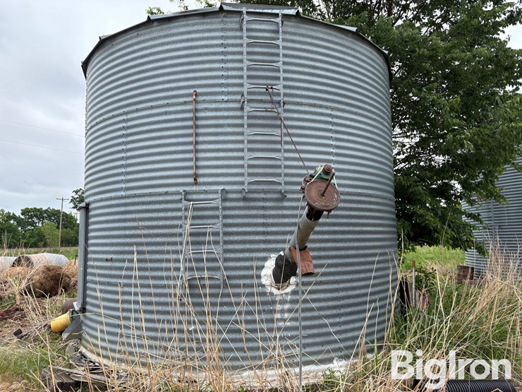 butler-18’-diameter-grain-bin-image-3